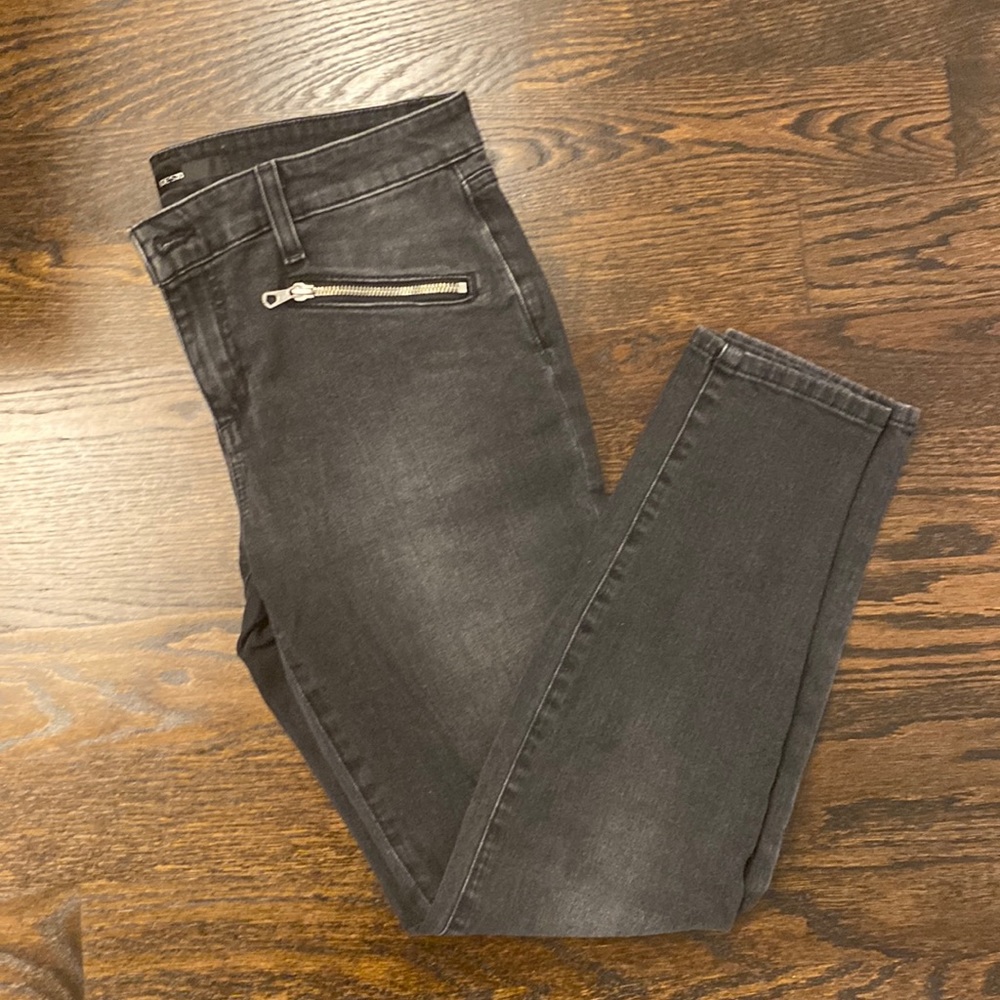Joe’s Jeans Skinny Jeans with Zipper Pocket Detail